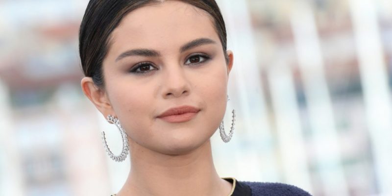 Selena Gomez bất ngờ chia sẻ muốn giải nghệ ở tuổi 28