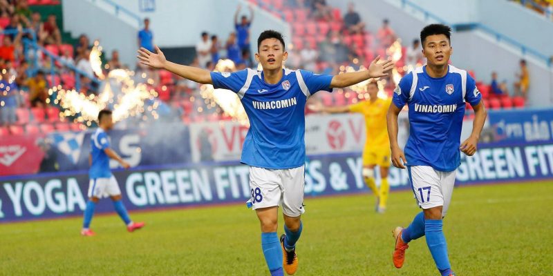 TP HCM thi đấu thất bại 0-2 trước Quảng Ninh ở vòng ba V-League